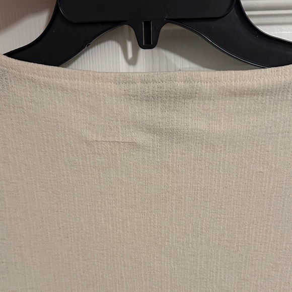 H&M || Cream jersey wrap dress - Picture 7 of 9